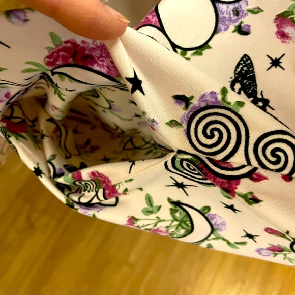 Cream Skater Dress - Picture 5 of 7